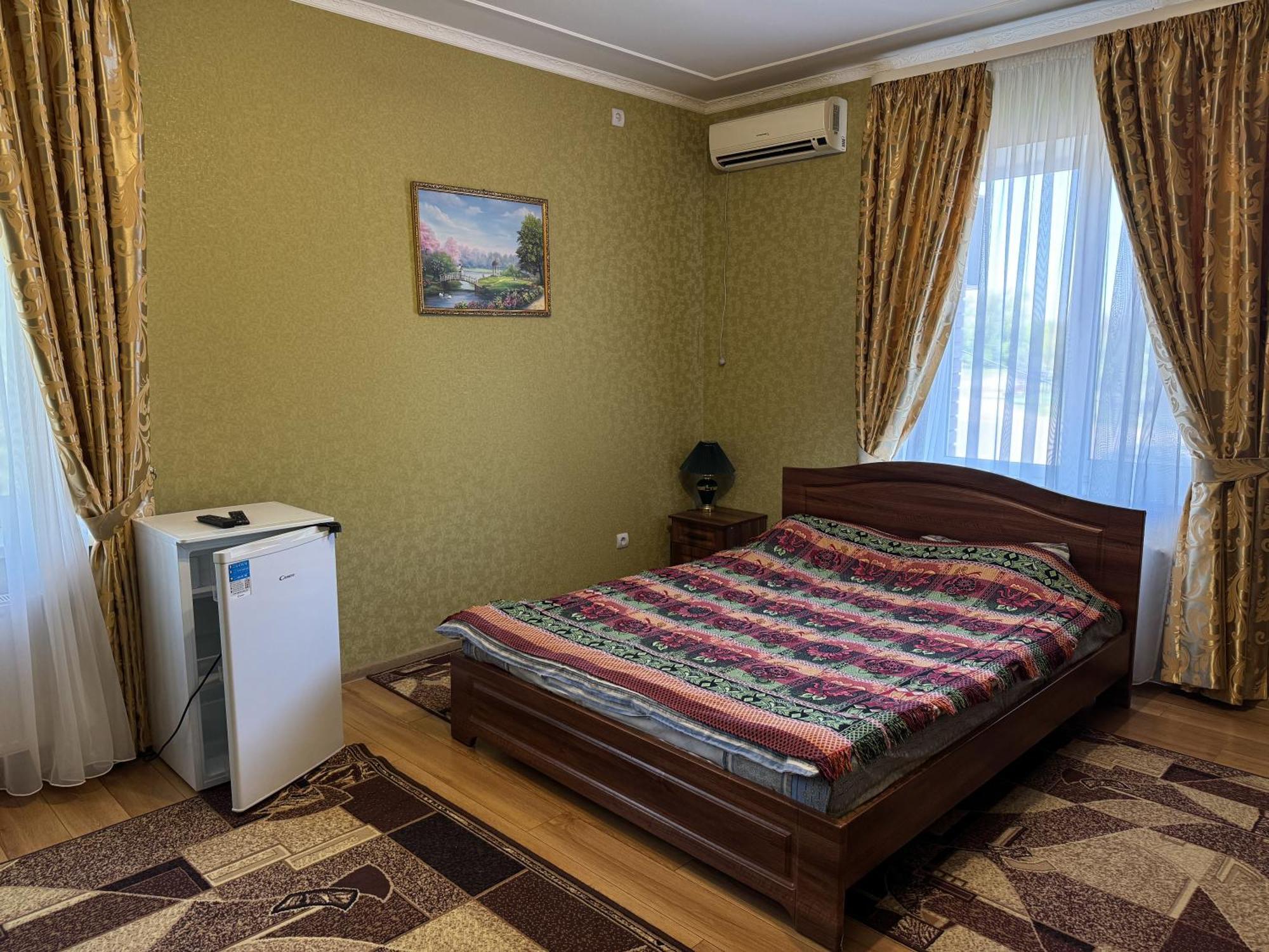 золотой берег Отель Semyanovka (Poltava)