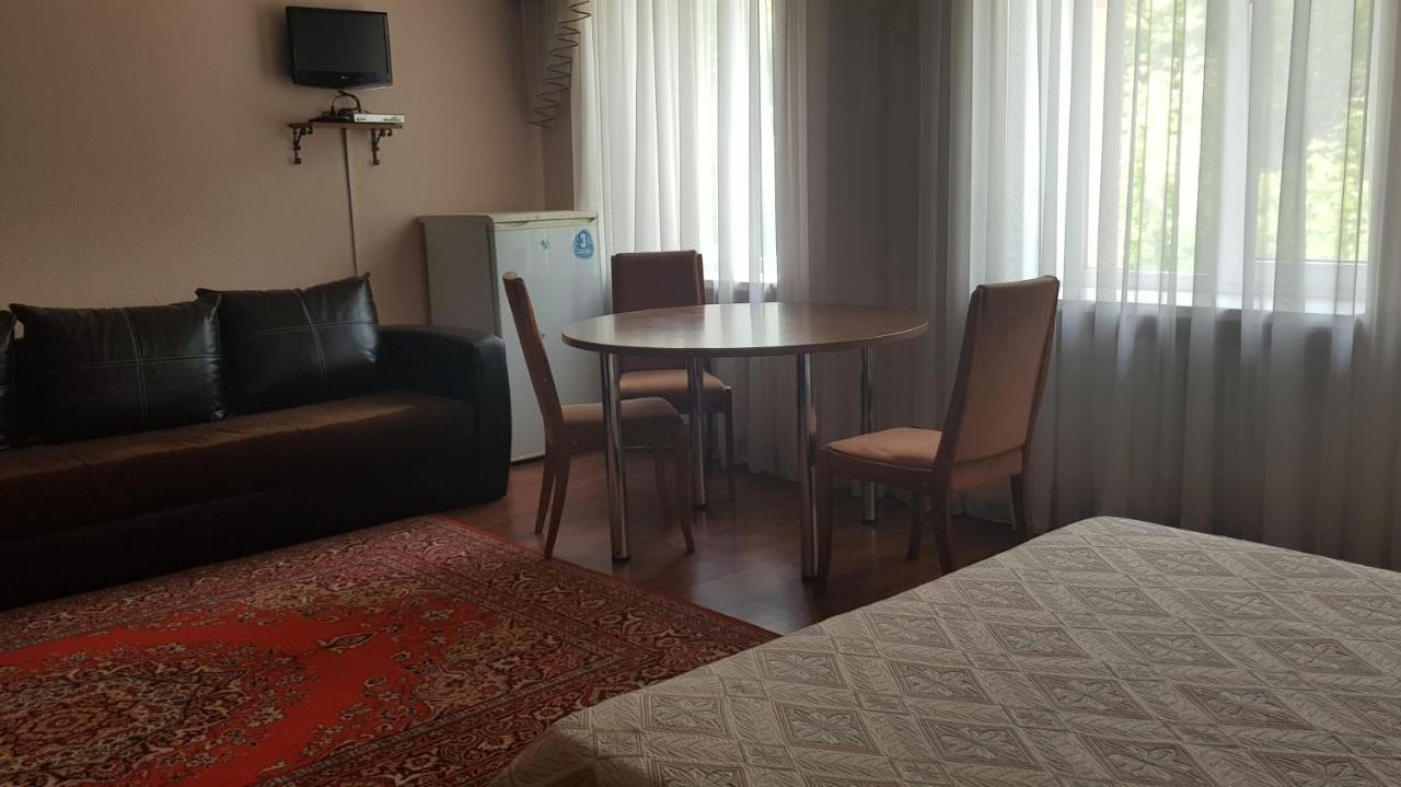 золотой берег Отель Semyanovka (Poltava)